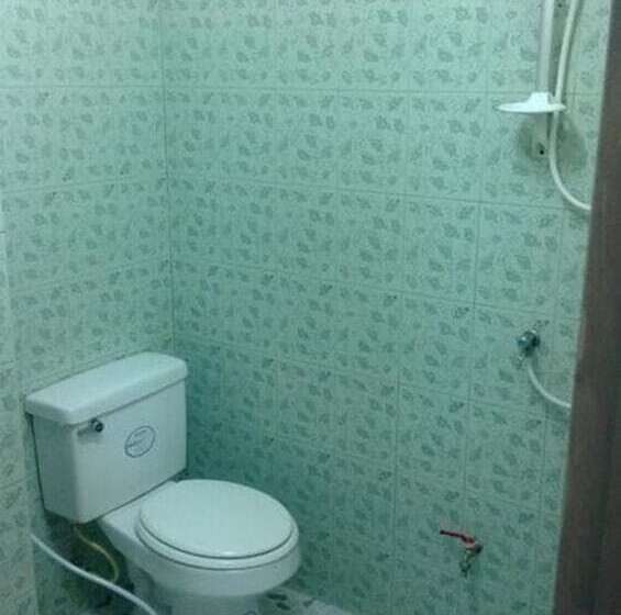 هتل The Room Phatthalung