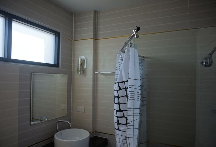 فندق Varinthorn Residence