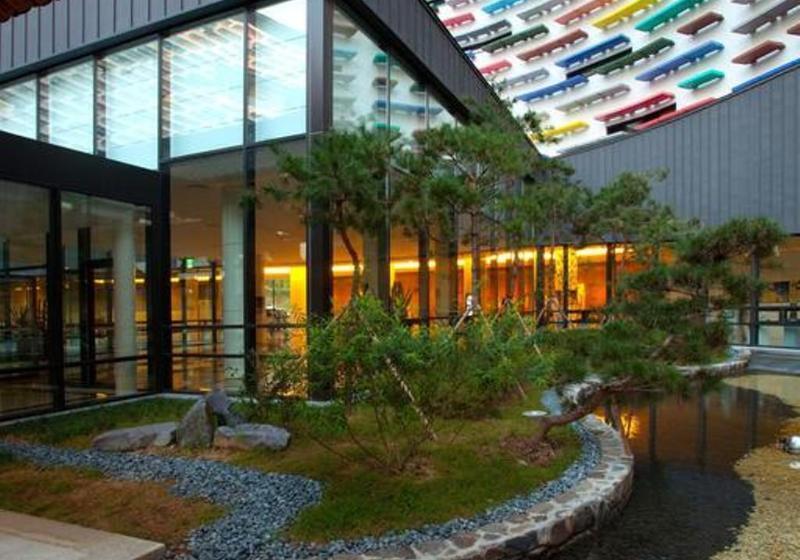 Lotte Buyeo Resort