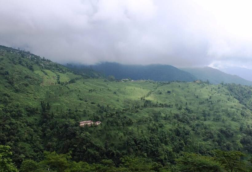 펜션 Goomtee Tea Garden Retreat