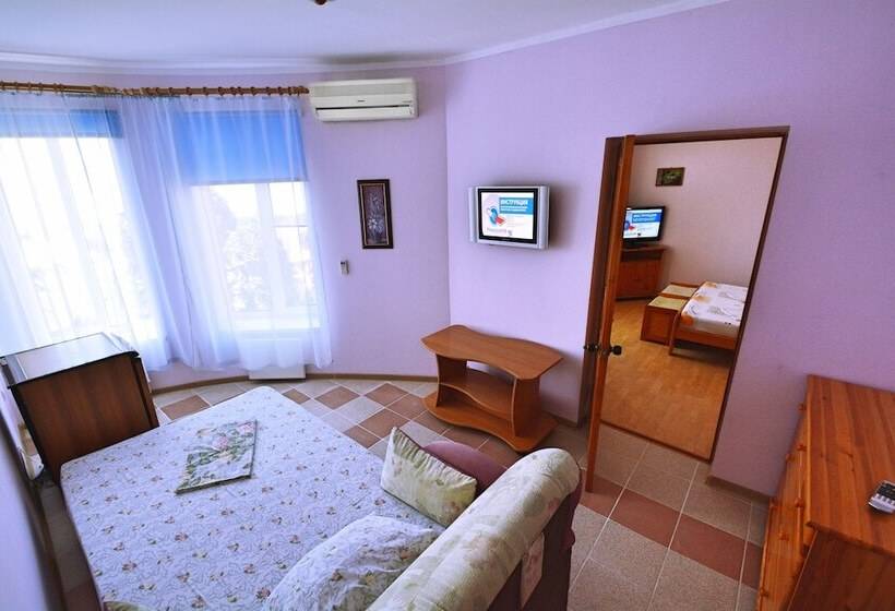بنسيون Guest House Skazka