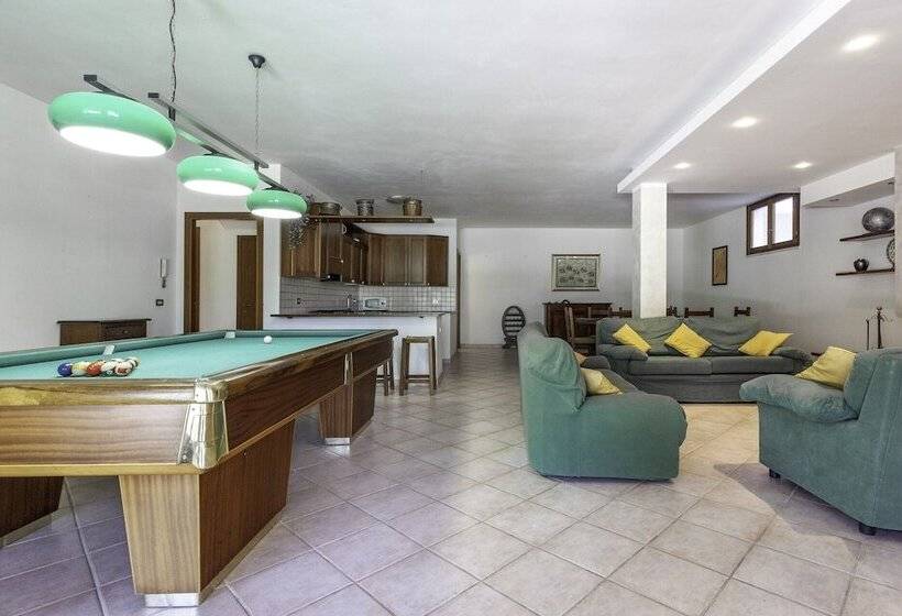 Пансион La Villa Luxury Home