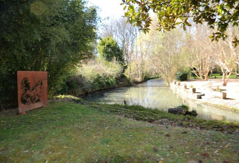 펜션 Le Moulin Et L Olivier