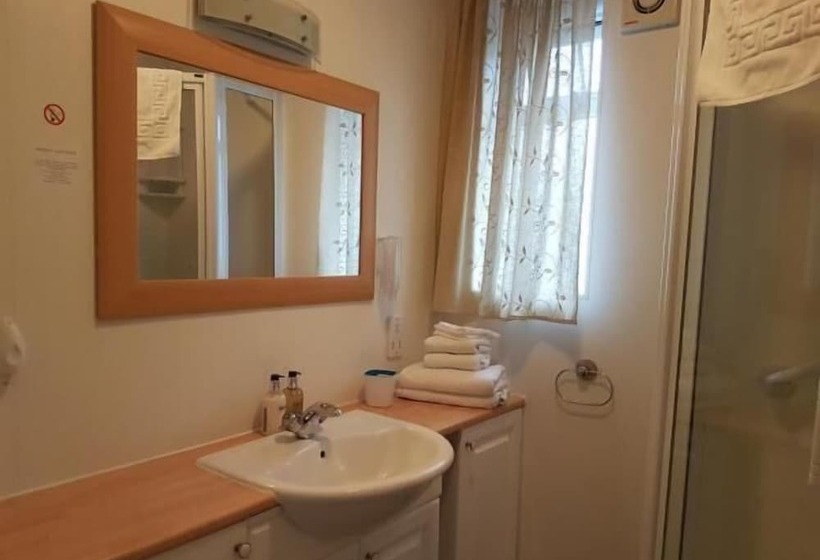 ペンション Penryn Guest House