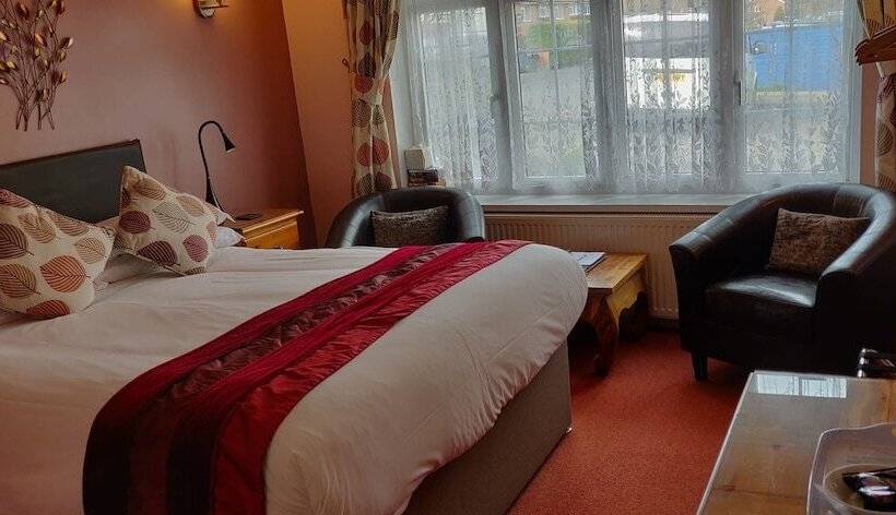 ペンション Penryn Guest House