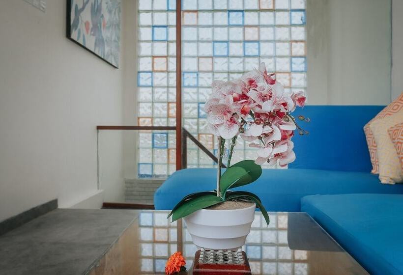 펜션 The Wina Villa Seminyak