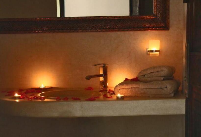 リヤド Kasbah Alili