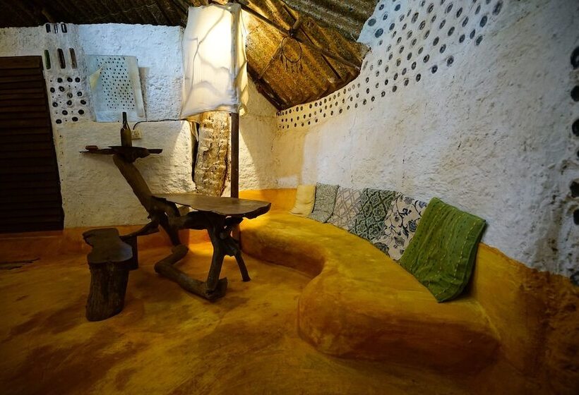 Saraya Art Cafe B&b
