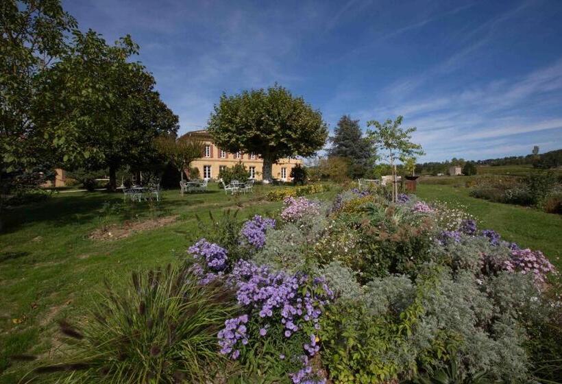 مبيت وإفطار Chateau Du Palanquey & Spa