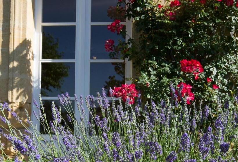 مبيت وإفطار Chateau Du Palanquey & Spa