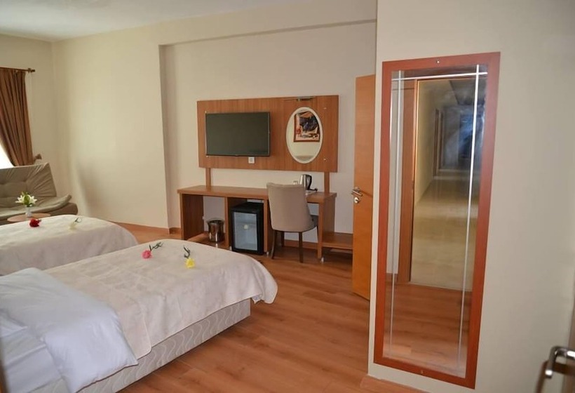 Hasan Celebi Otel
