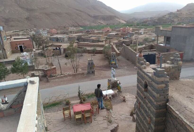 فندق فئة نجمة واحدة Auberge Amazigh