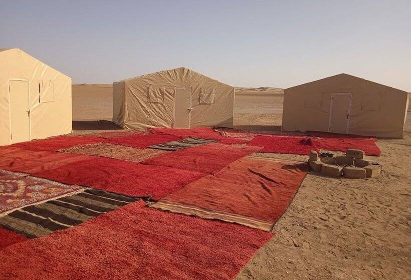 هتل Bivouac Les Nomades