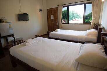 هتل Chiang Kham Tilue Resort