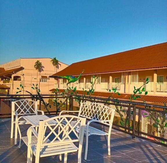 فندق Chiangkham Grand Villa   Sha Certified