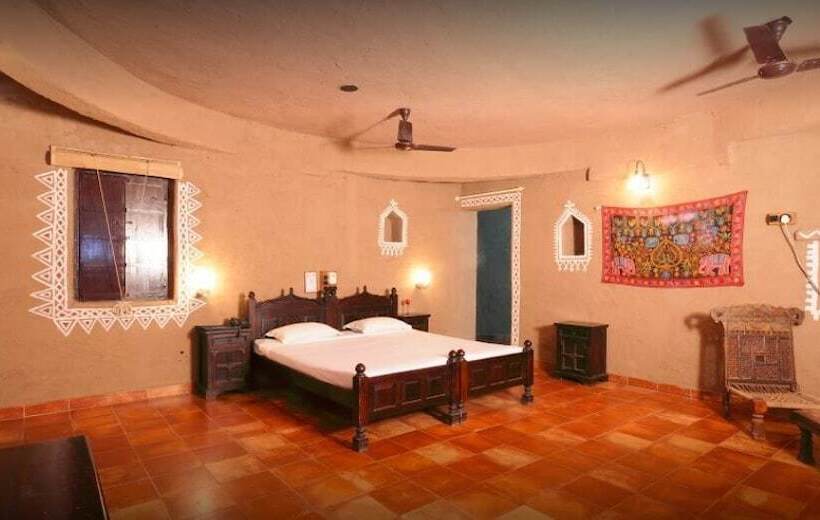 Отель Chouki Dhani Resort