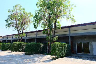 هتل Meena Garden Resort