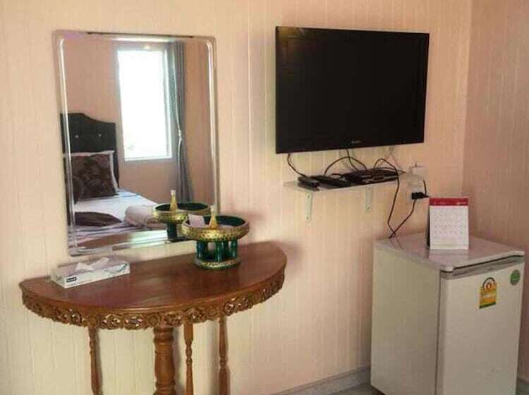 هتل Mourakot Resort