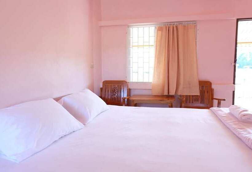 בית מלון כפרי Nakorn Nan Apartment