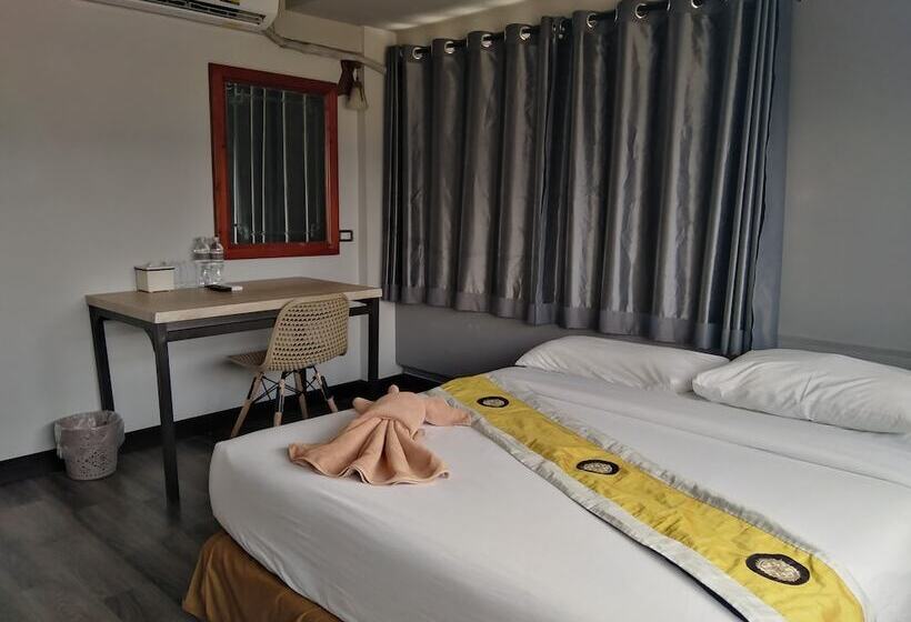 هتل Pimpimarn Beach