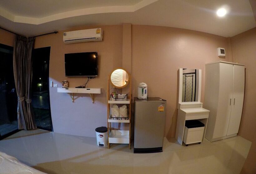 فندق Poh Rak Resort At Pak Chong