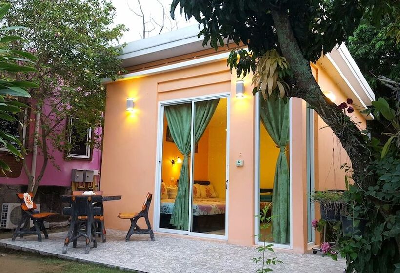 فندق Poh Rak Resort At Pak Chong