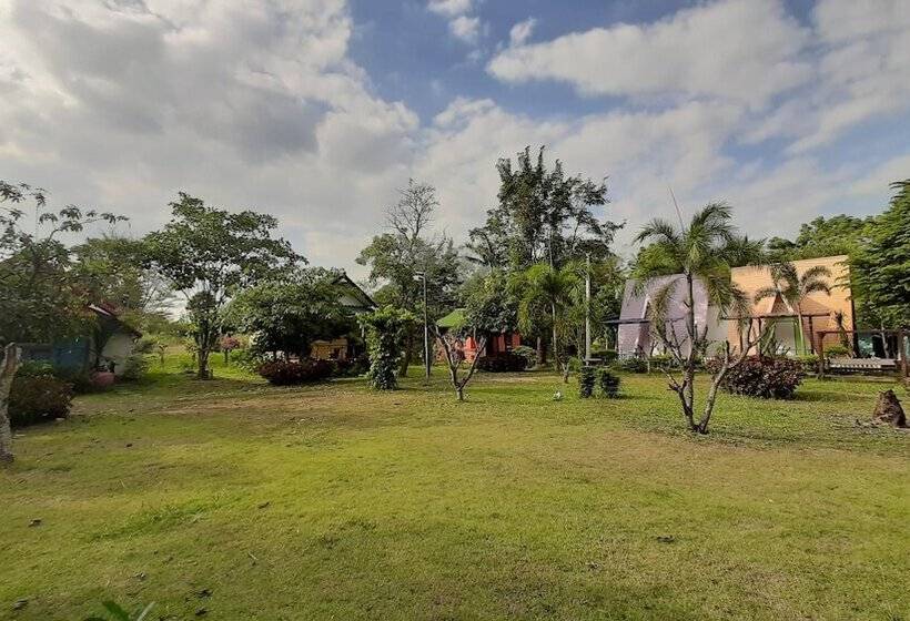 酒店 Sawansang Nangkeaw Resort