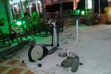 هتل Sawatdee Resort