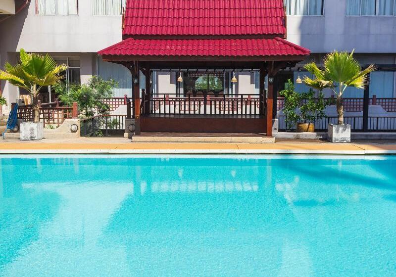 هتل Songphanburi