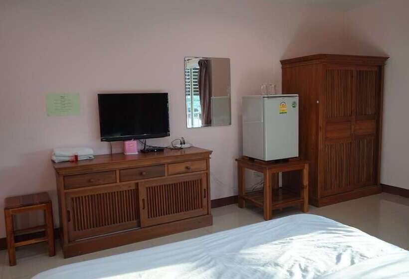 هتل Thonkla Happyhome