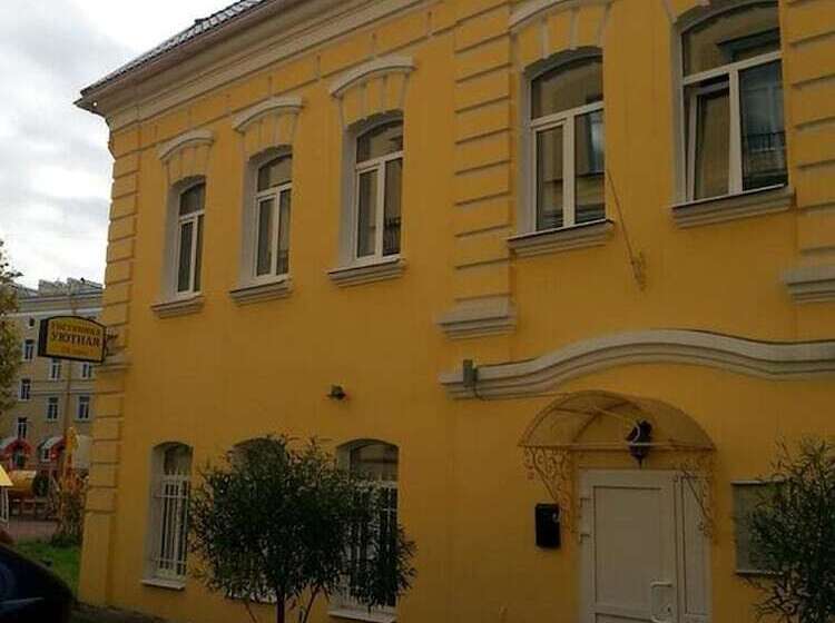 هتل Uyutnaya