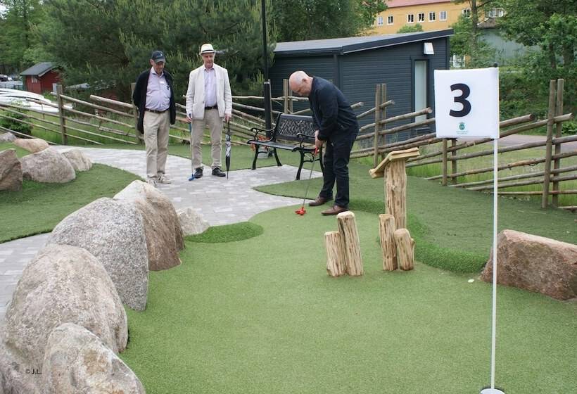 هتل Värnamo Camping Prostsjön