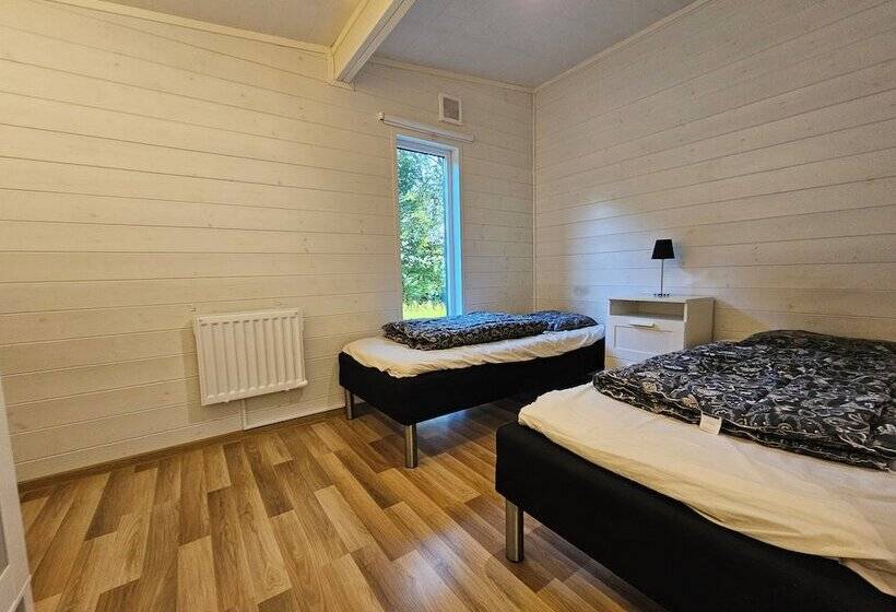 هتل Värnamo Camping Prostsjön