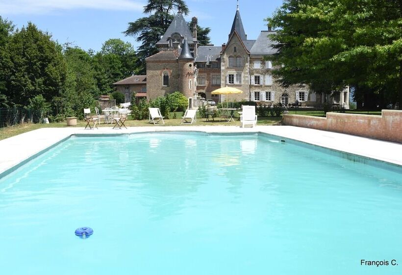 膳宿费 Château De Varambon