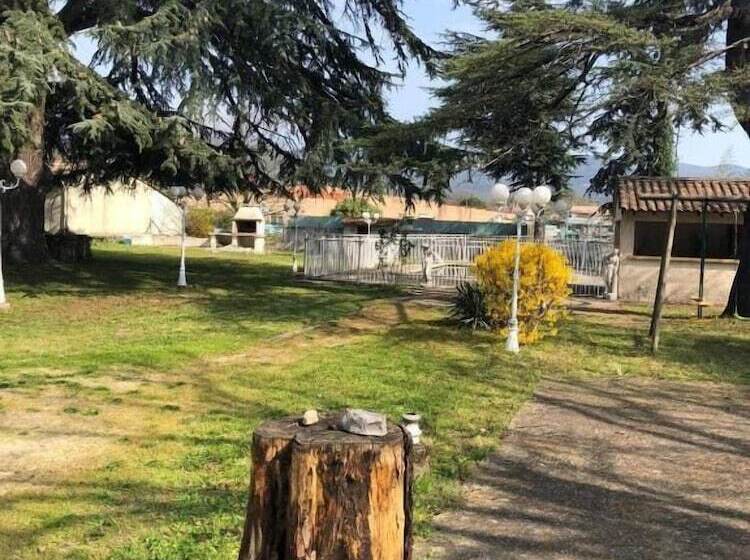 ペンション Le Parc Aux Cèdres