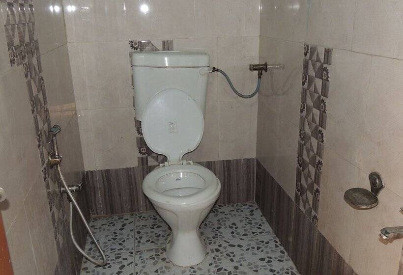 بنسيون Mysa   Dandeli Lodge