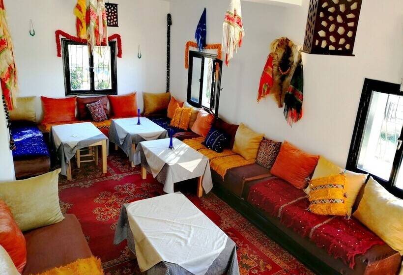 فندق صغير Tamanoucht Auberge