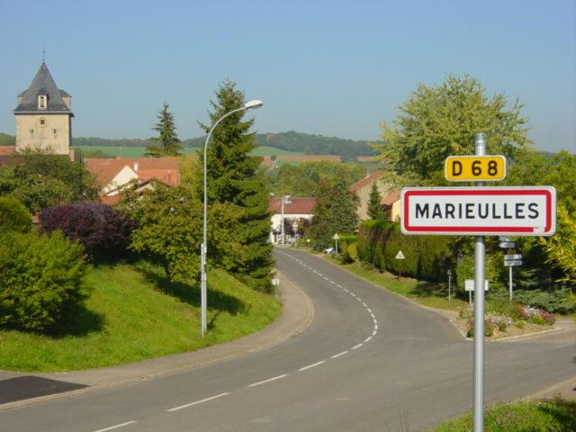 تختخواب و صبحانه Chambres D Hôtes Les Coquelicots