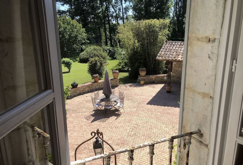 Bed and Breakfast Domaine Des Monges Chambres D Hotes