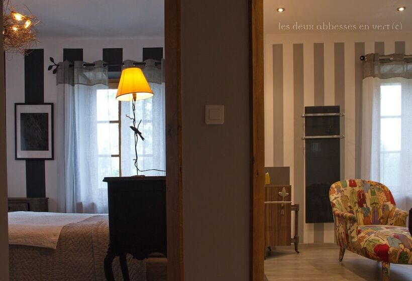 ベッドアンドブレックファースト Les Deux Abbesses En Vert