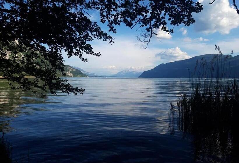 مبيت وإفطار Valreley, Chambres Et Table D Hôtes Eco Friendly Avec Bain Nordique Au Sud Du Massif Du Jura