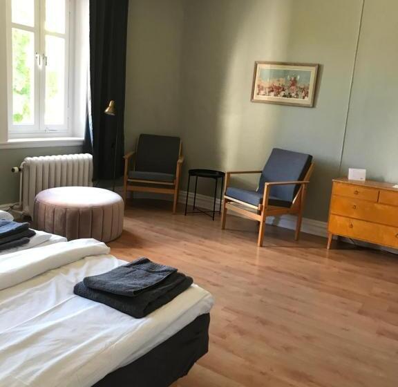旅馆 Hellidens Slott