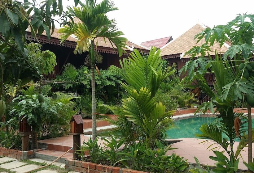 בית מלון כפרי Angkor Rest Villa
