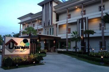 هتل Baanna Place