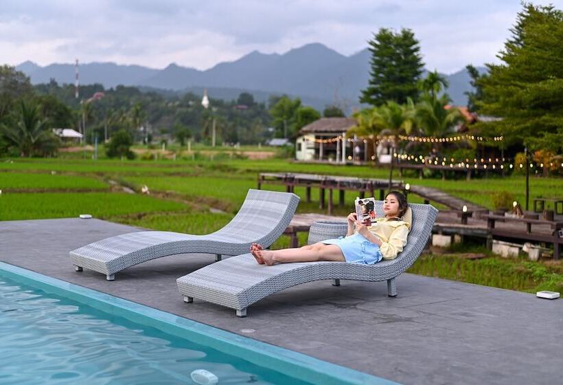 هتل Herntai Resort