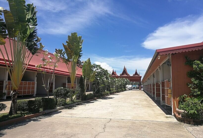 בית מלון כפרי Reurn Thai Resort Ratchaburi