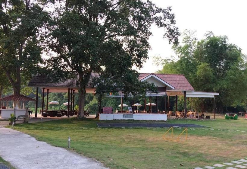 هتل River&mountain Resort