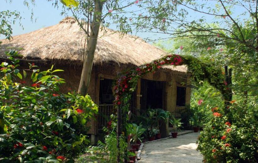 בית מלון כפרי Sunderban Tiger Camp