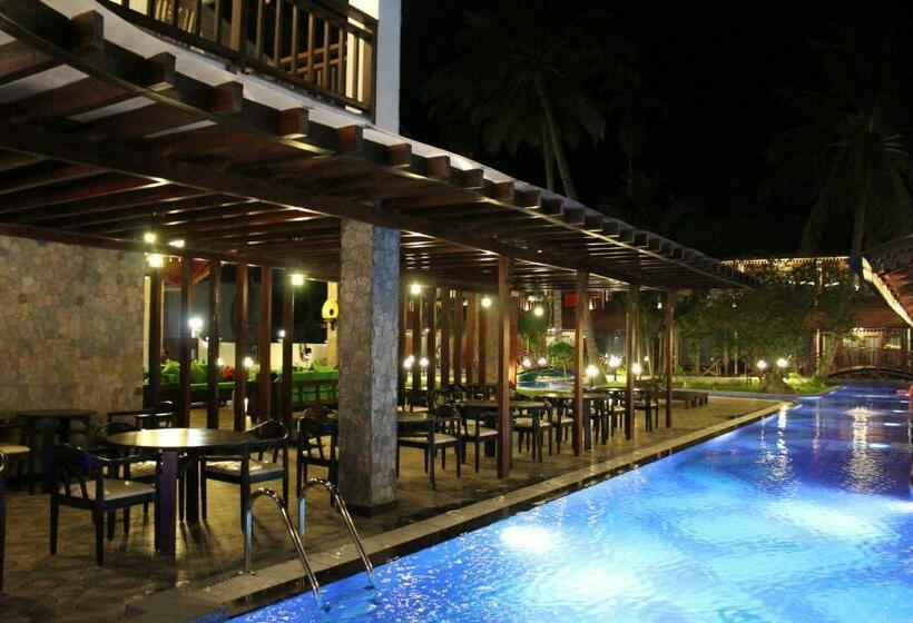 هتل Symphony Summer Sands Beach Resort And Spa