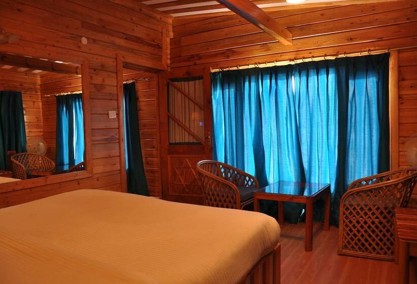 Отель The Chalets Naldehra